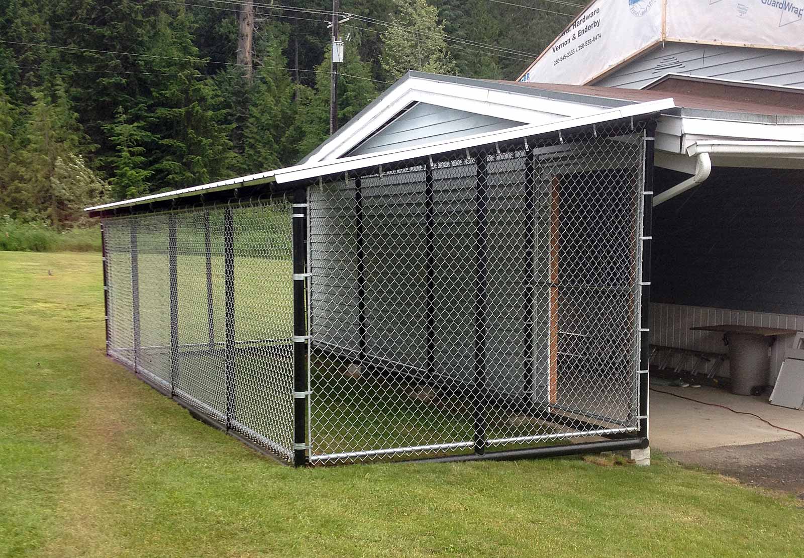 score-construction-dog-kennels-1