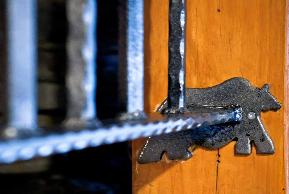 score-construction-handrails-custom-gates-7